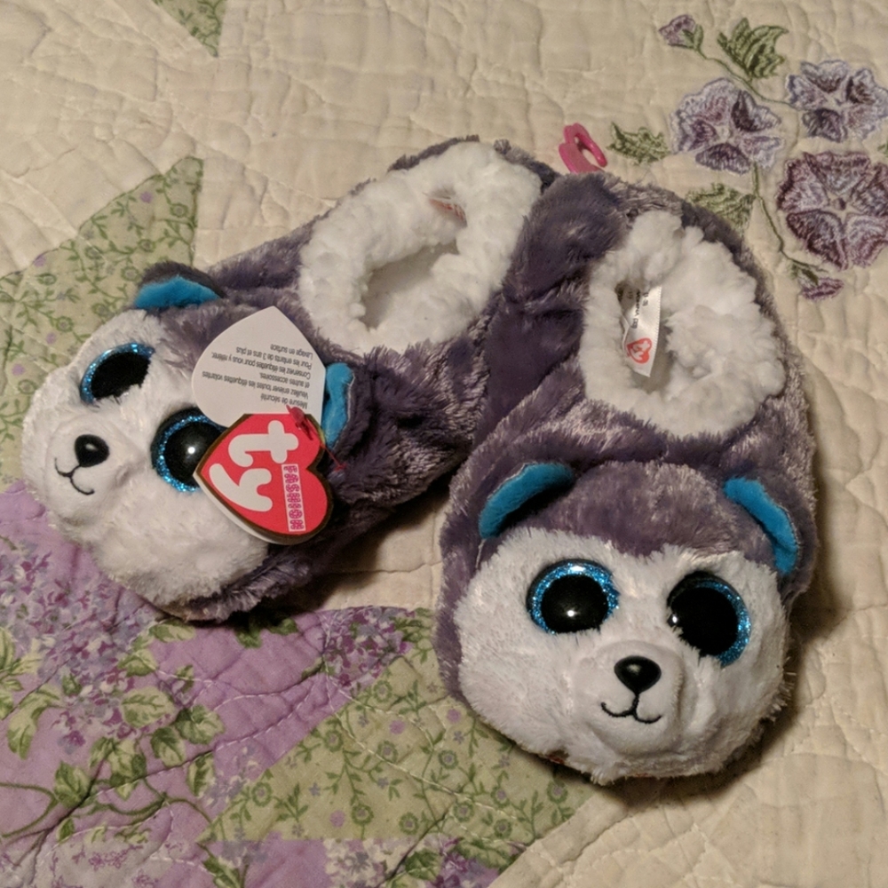 Kids slippers